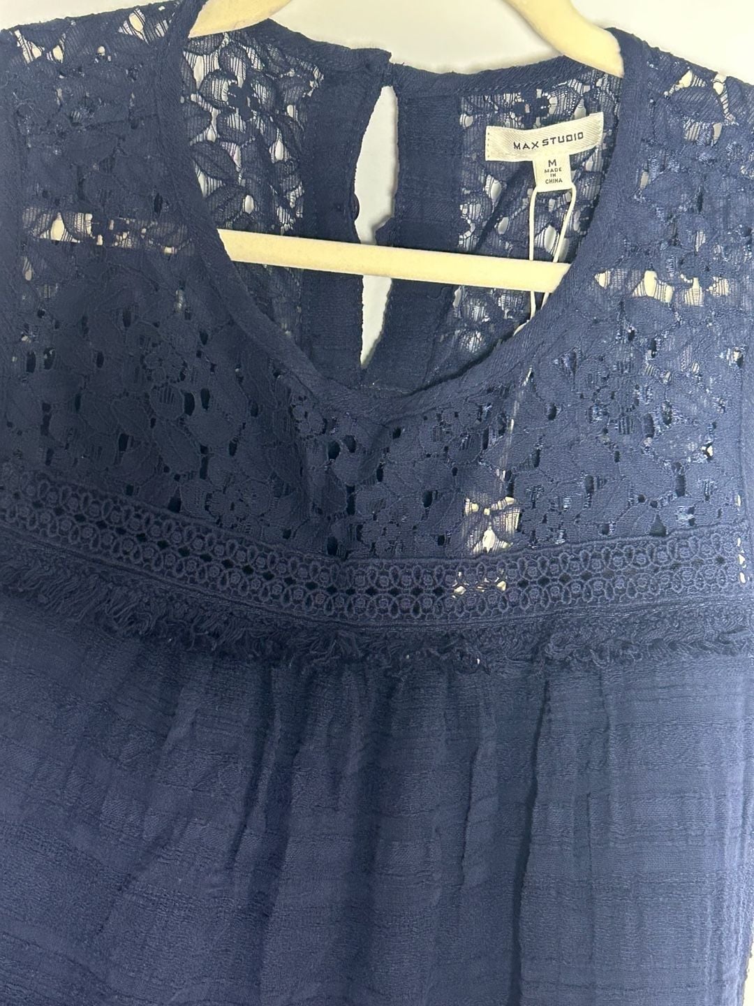 Max Studio Sleeveless Lace Top Size M Navy Blue 5