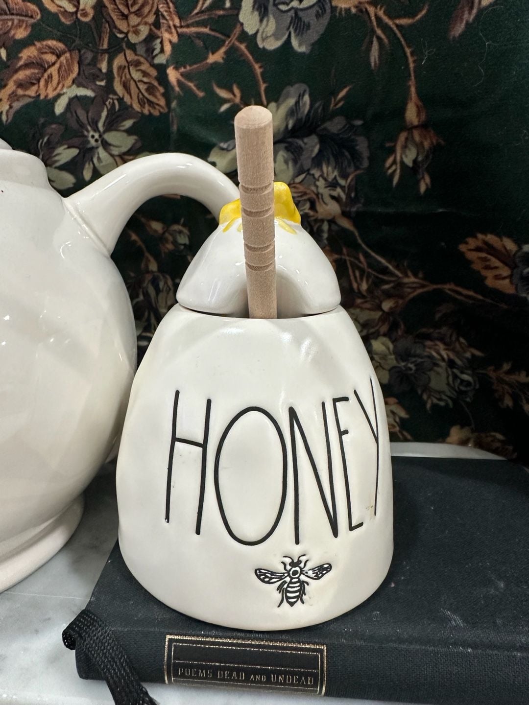 Rae Dunn Queen Bee Teapot And Honey Jar Set 2