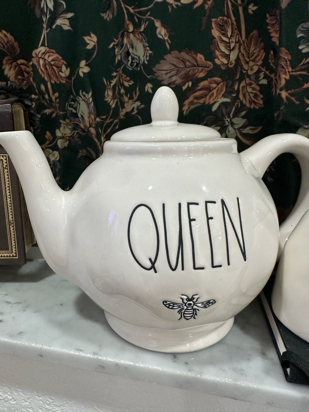 Rae Dunn Queen Bee Teapot And Honey Jar Set 3