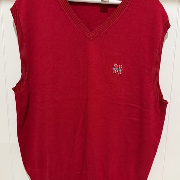 Vesi Sportswear Red Knit Sweater Vest Size XL Pima Cotton