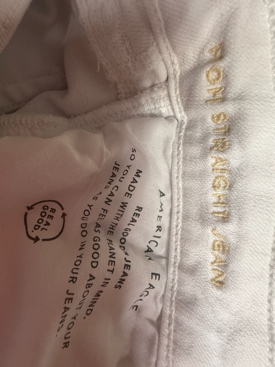 American Eagle Hi Rise Straight Jeans Women’s 6 White Distressed Ripped Stretch 8