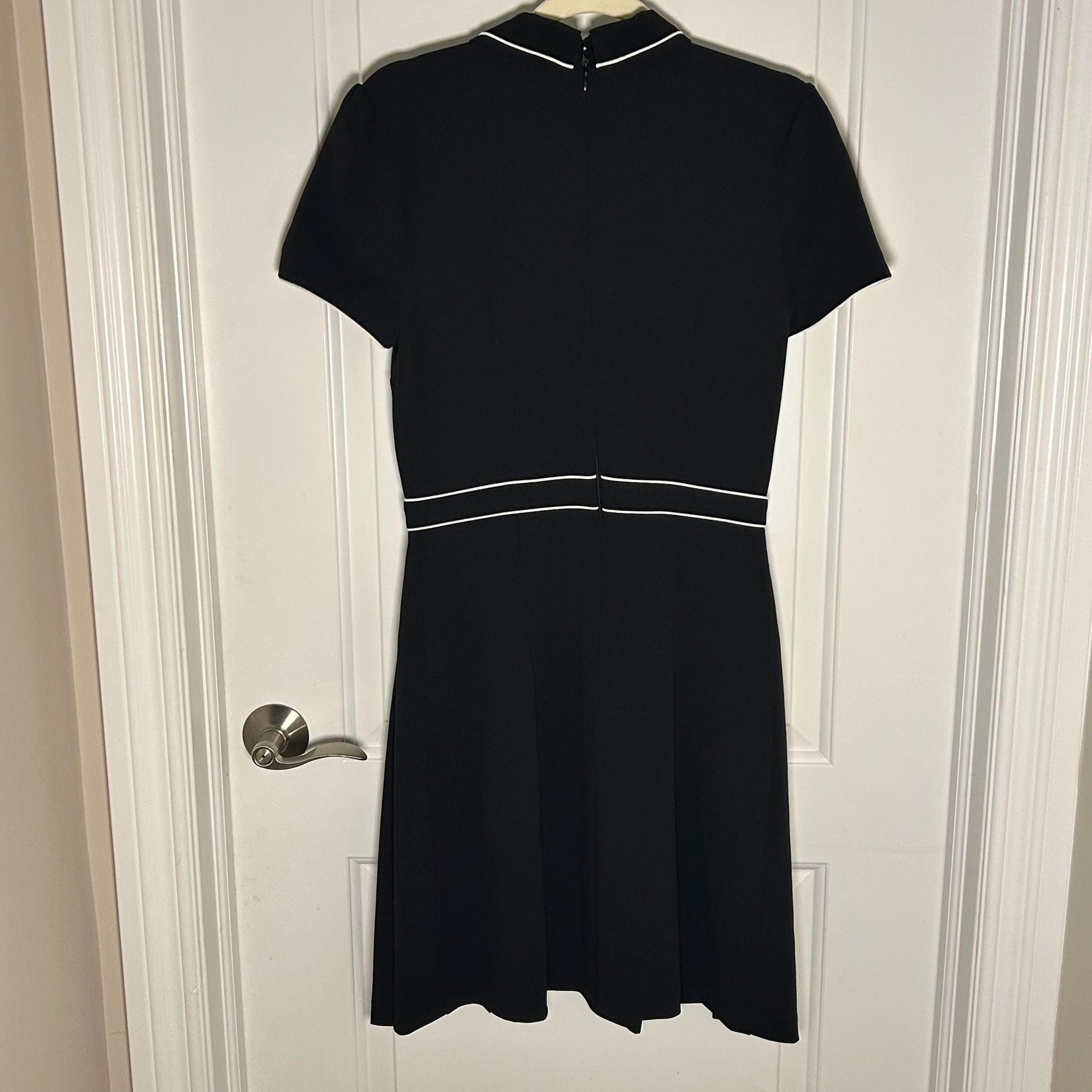 Karl Lagerfeld Paris Pleated-Skirt Dress Size 4 Black White Piping 10