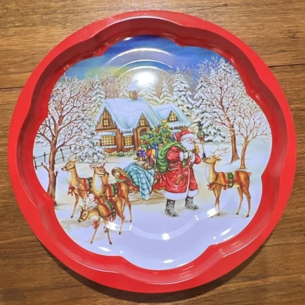 Vintage Santa Claus Reindeer Christmas Metal Serving Tray Scalloped Red