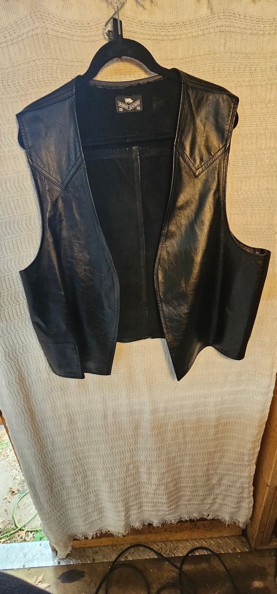 Vintage Rubio Leather New York Black Leather Vest Western Yoke Custom Sz 46 48 2