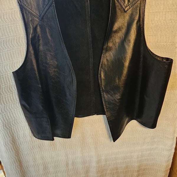 Vintage Rubio Leather New York Black Leather Vest Western Yoke Custom Sz 46 48