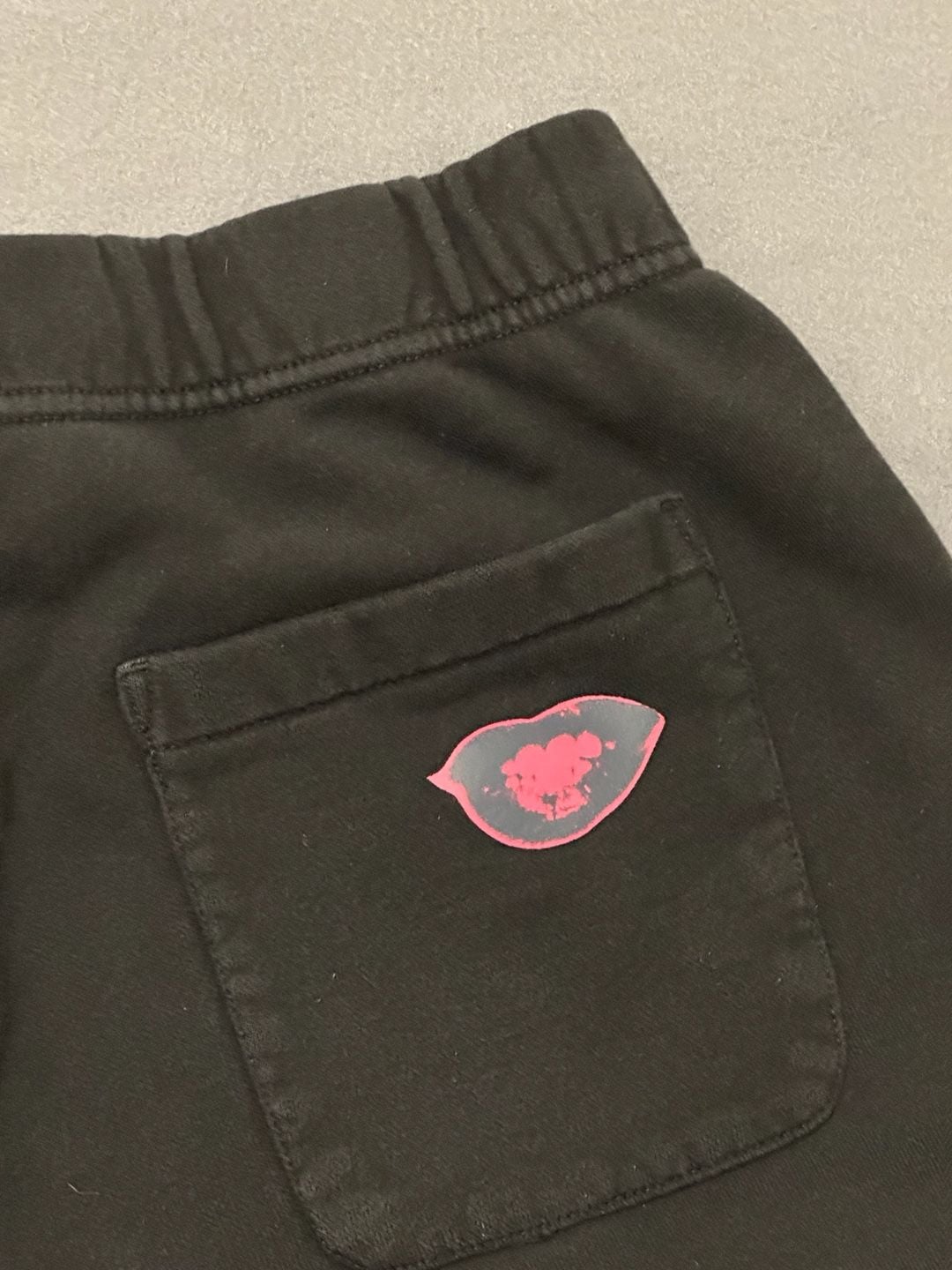Uniqlo KAWS x Andy Warhol Sweatpants Size L Black Fleece Joggers 7