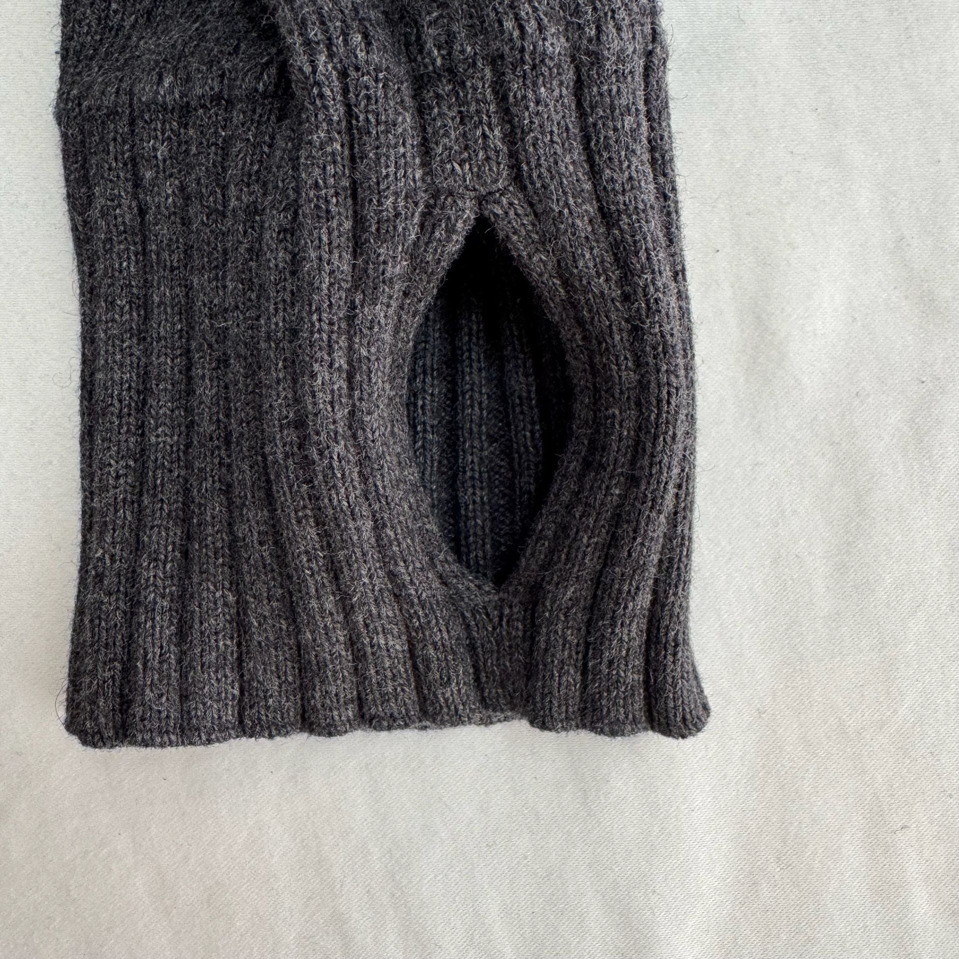Lululemon Still Lotus Sweater Size M Gray Yak Blend 8