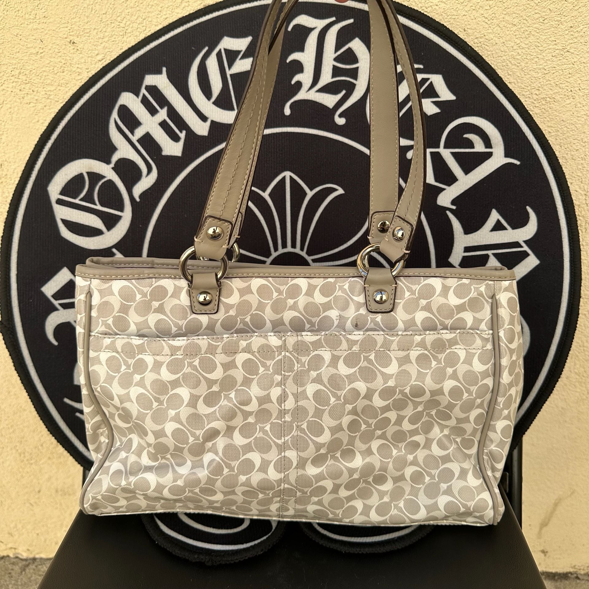 Coach Signature Coated Canvas Gallery Tote Bag Grey Beige 3