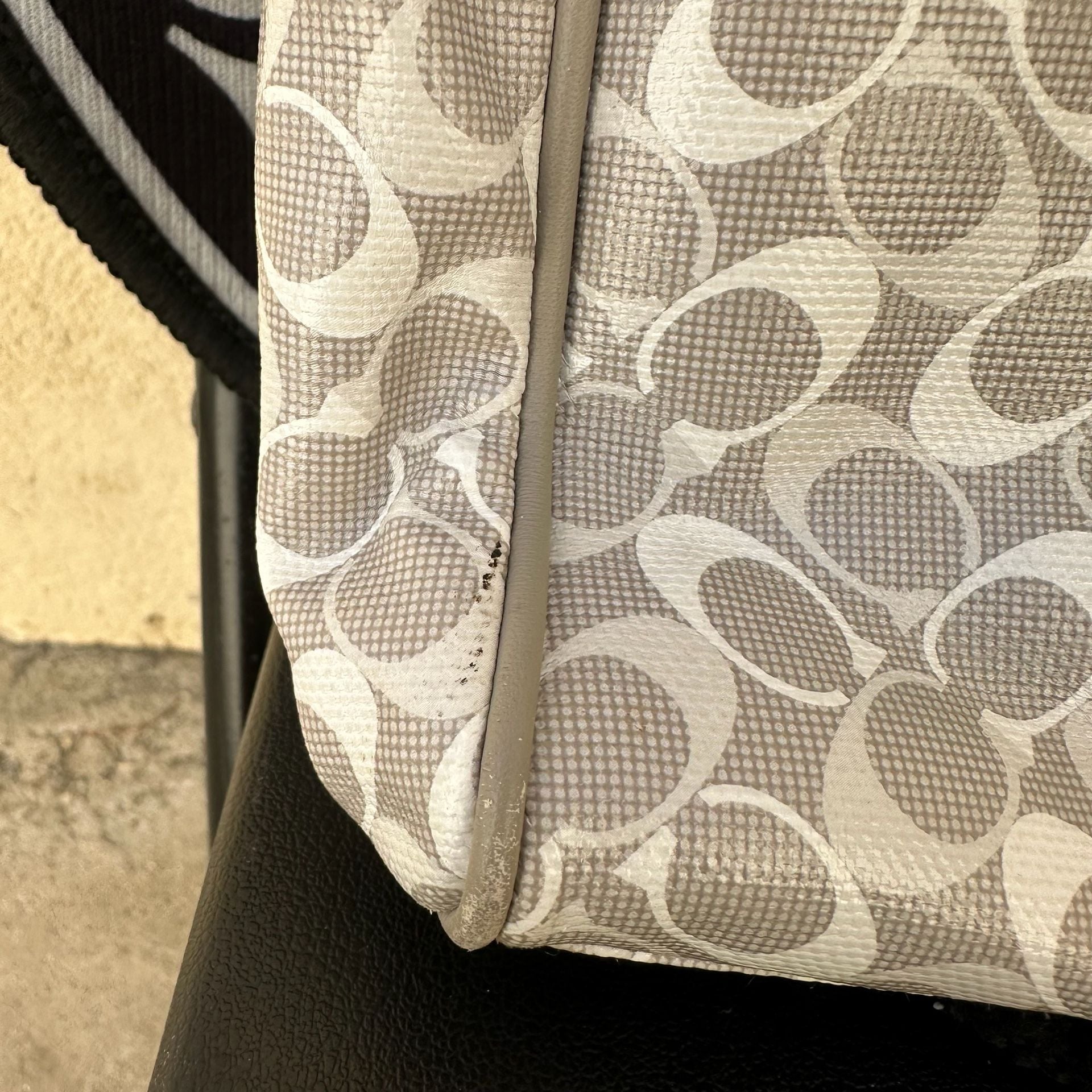 Coach Signature Coated Canvas Gallery Tote Bag Grey Beige 10