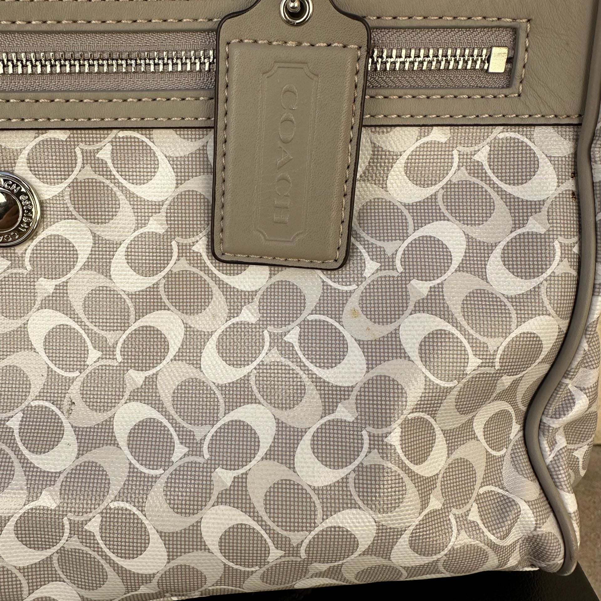 Coach Signature Coated Canvas Gallery Tote Bag Grey Beige 11