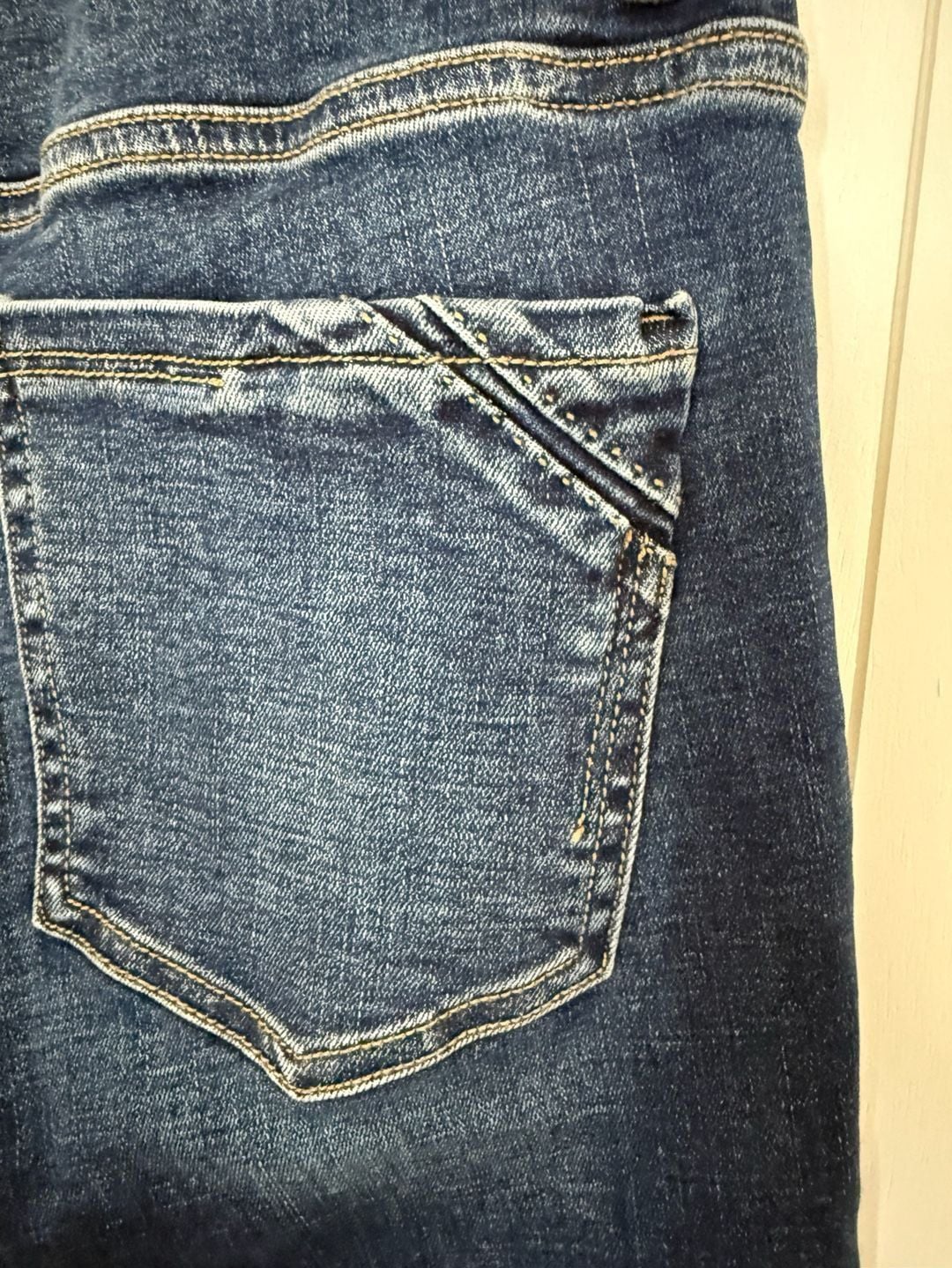 Buckle Black Fit No. 75 Tailored Bootcut Size 27x30 Jeans 5