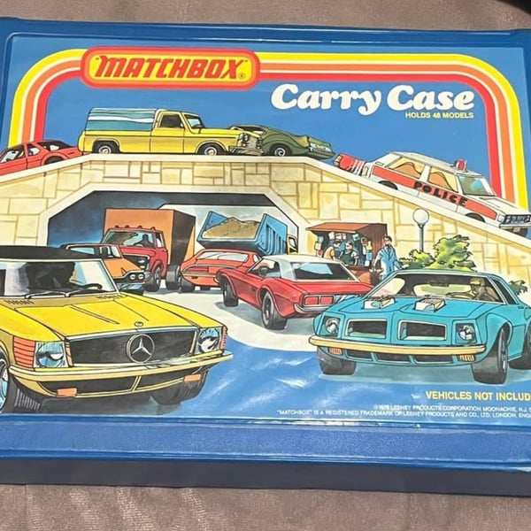 Vintage Matchbox Carry Case