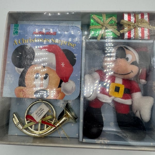 Vintage Y2K Mouse Works Mickey Mouse A Christmas Surprise Box Set