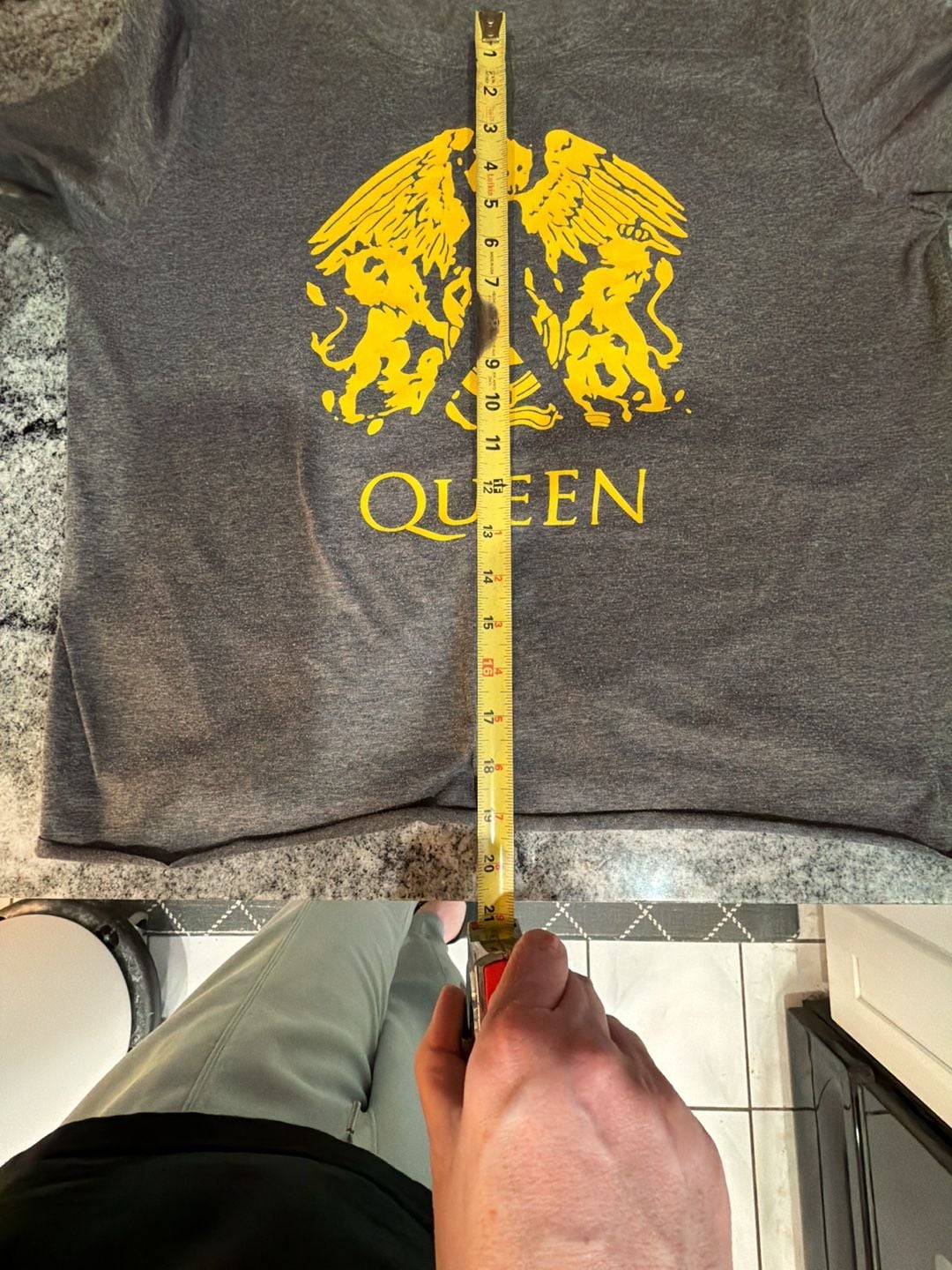 Queen Dark Gray XL T-Shirt Classic Rock Freddy Mercury 6