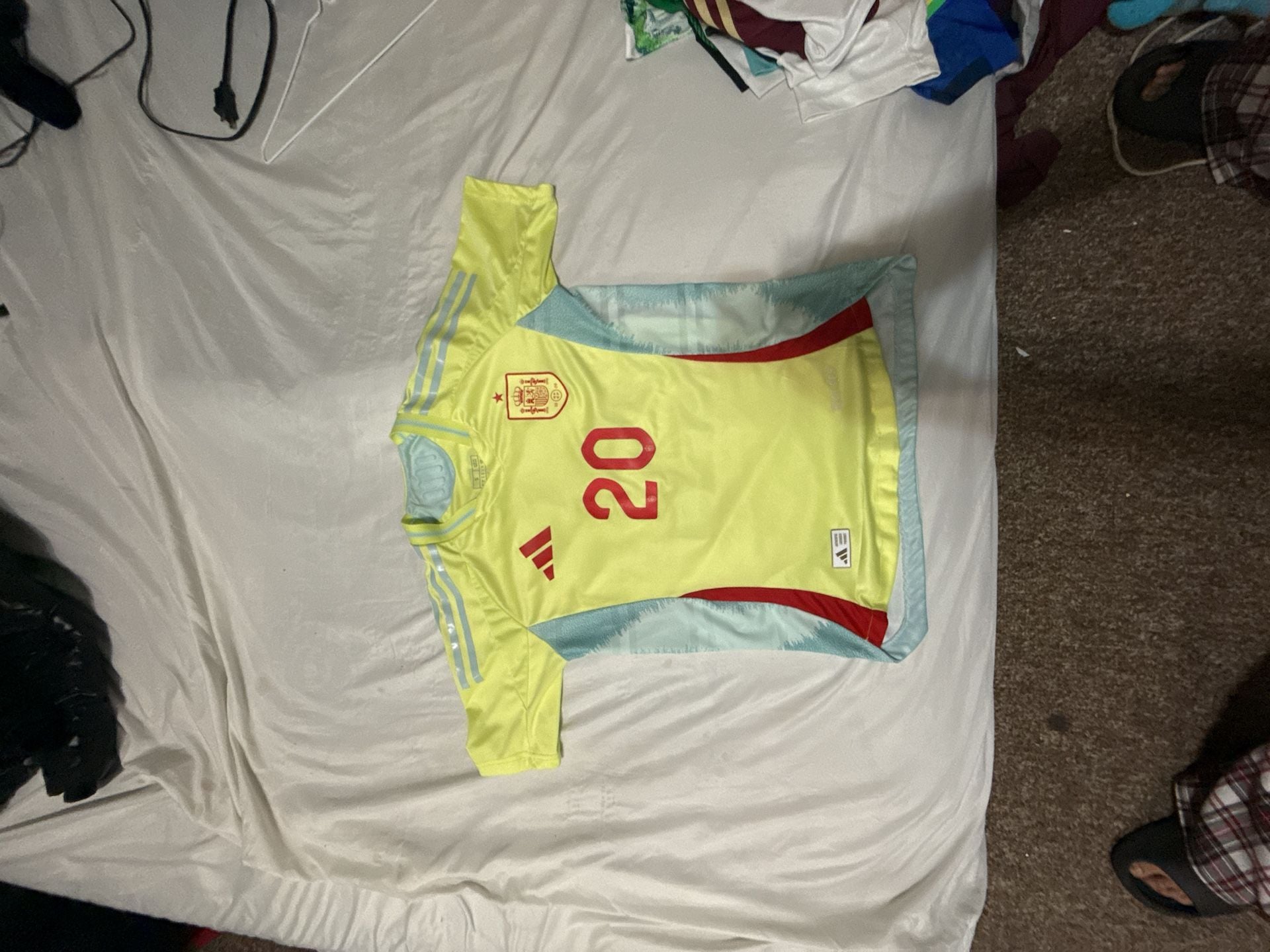 Adidas Spain 2024-25 Away Football Jersey Size S Pedri #20 2