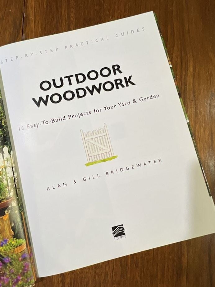 Alan and Gill Bridgewater Outdoor Woodwork Book 3