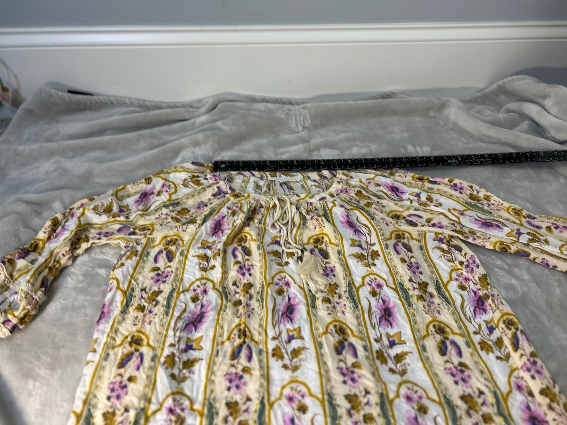 Jane + Delancey Floral Top Blouse Size M Tie Neck Long Sleeve Flowy Cottage 15