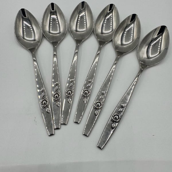 Oneida S S Flatware Teaspoons Set of 6 Rose Pattern