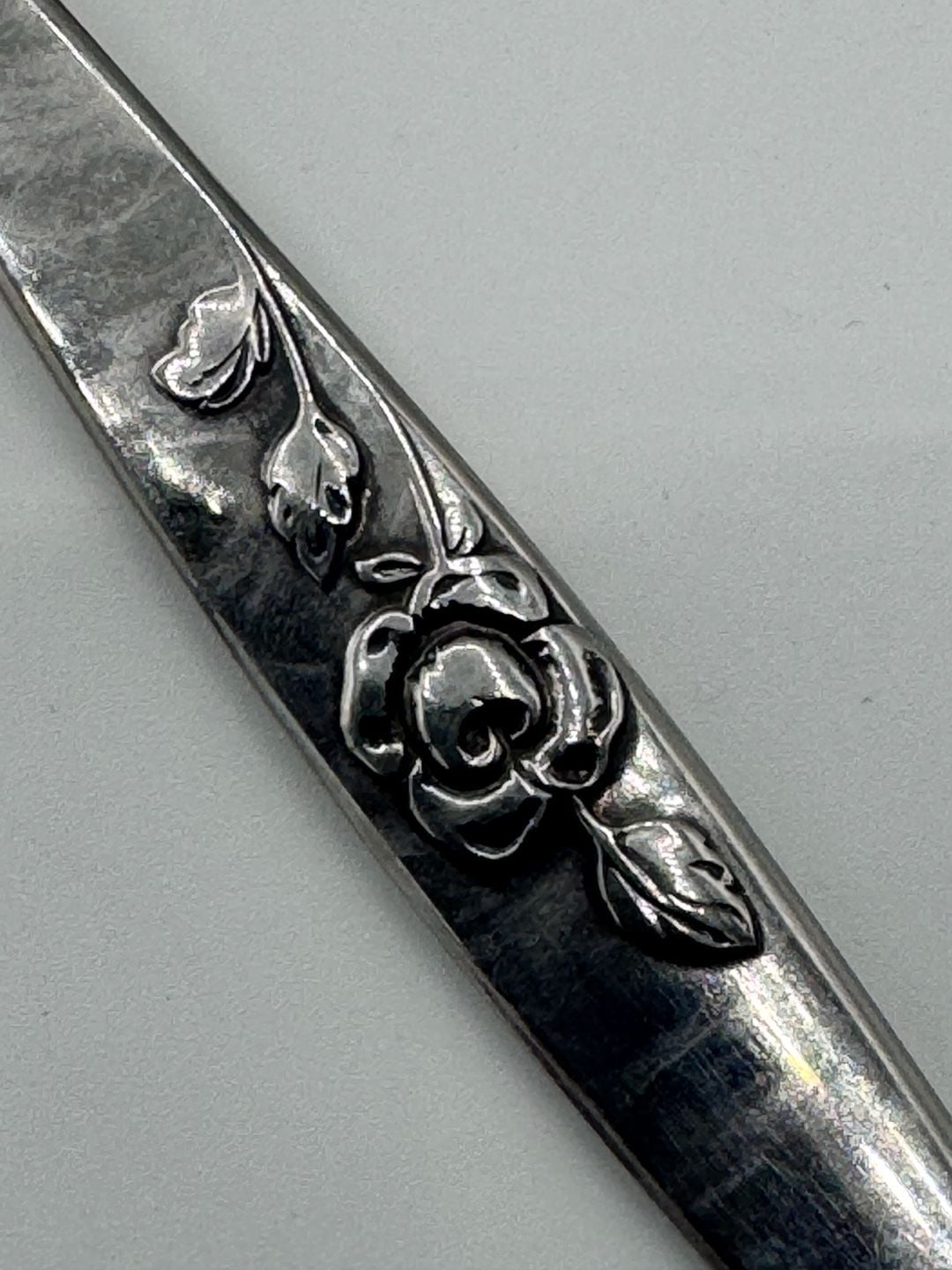 Oneida S S Flatware Teaspoons Set of 6 Rose Pattern 7
