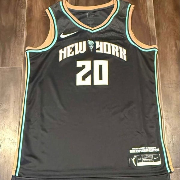 Nike New York Liberty Sabrina Ionescu Explorer Edition Jersey Size 44 Medium