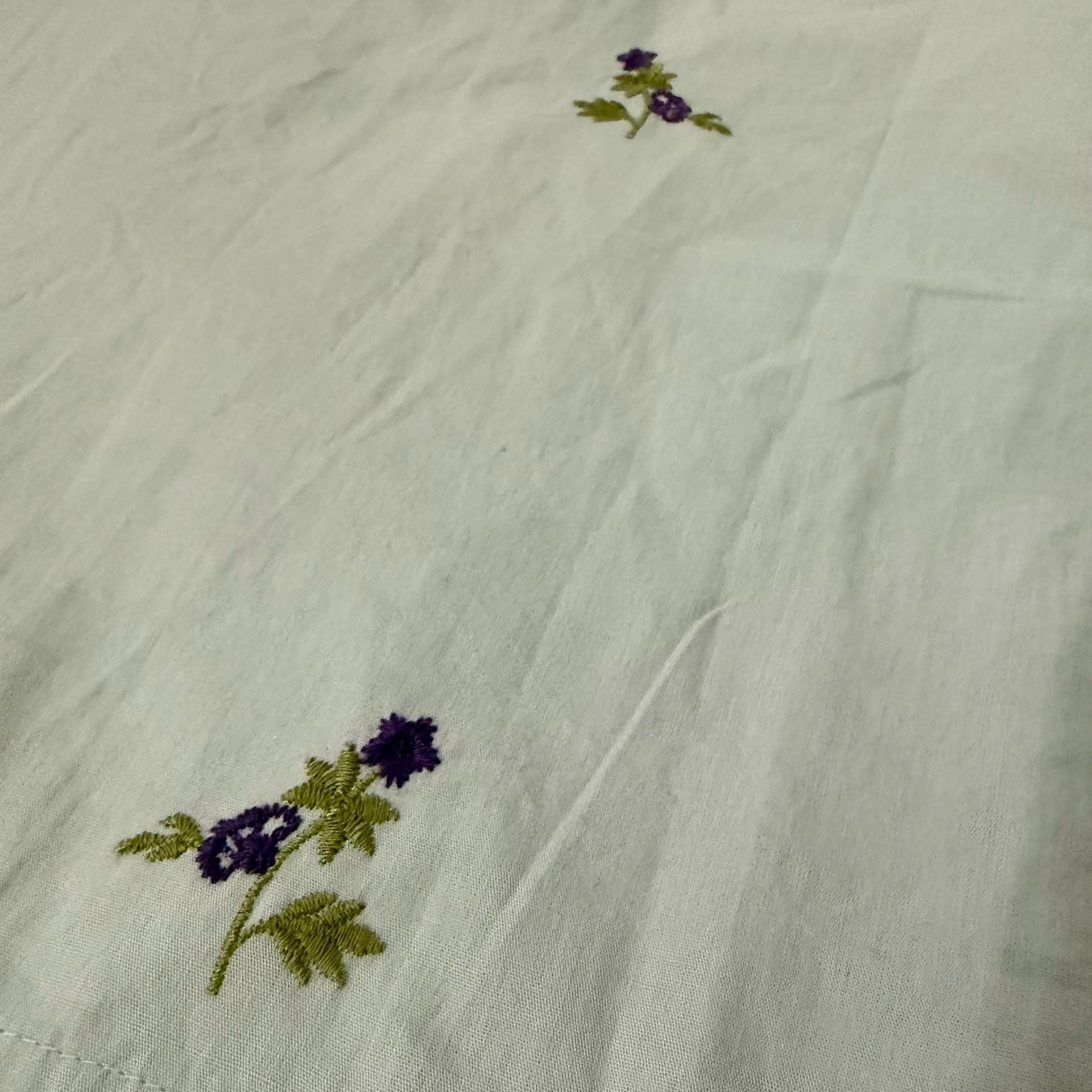 Luna Skies Blouse Size M Lavender Cotton Embroidered V-Neck Puff Sleeve Top 7