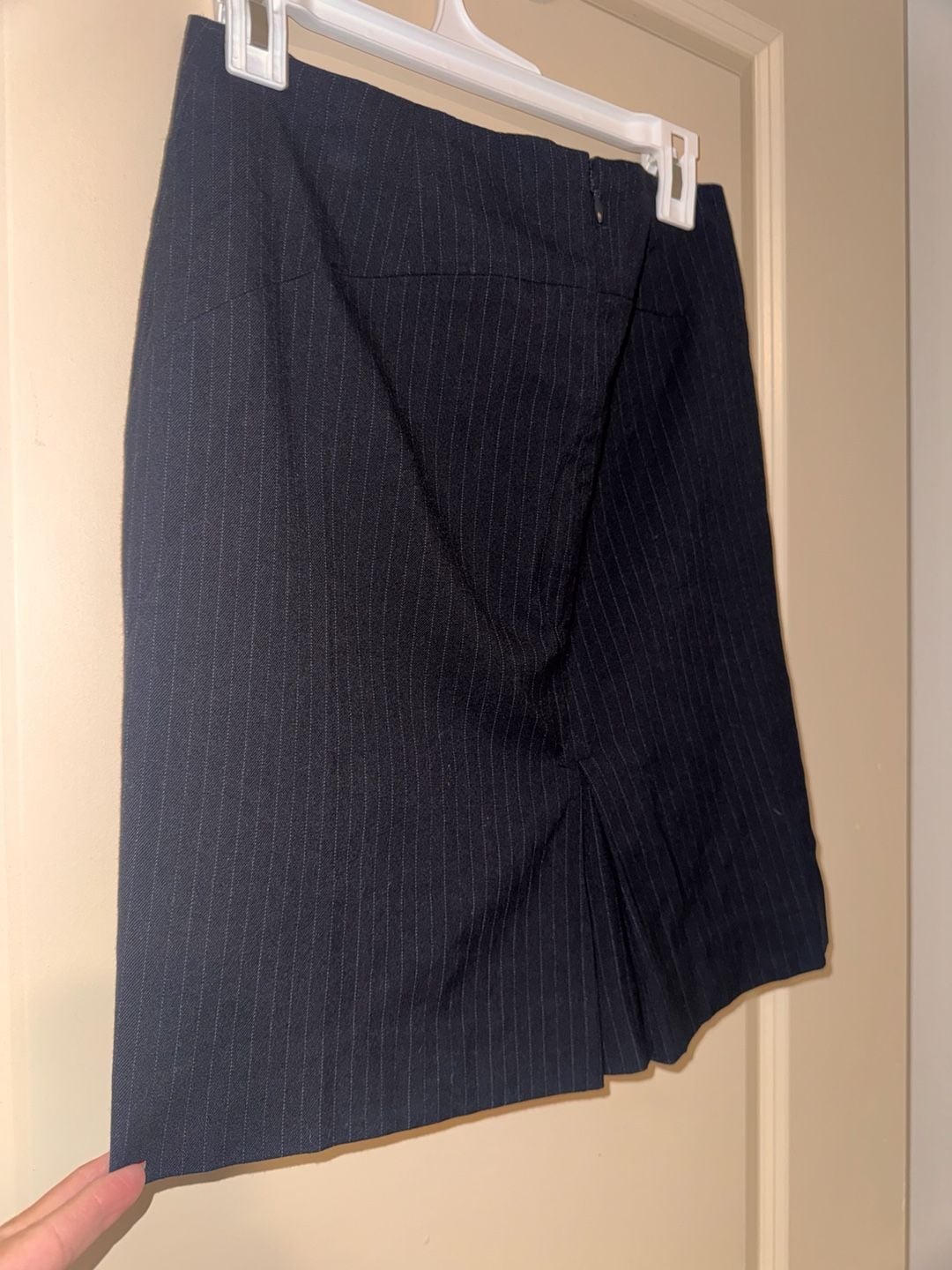 Banana Republic Navy Blue Pinstripe Skirt Size 6 7