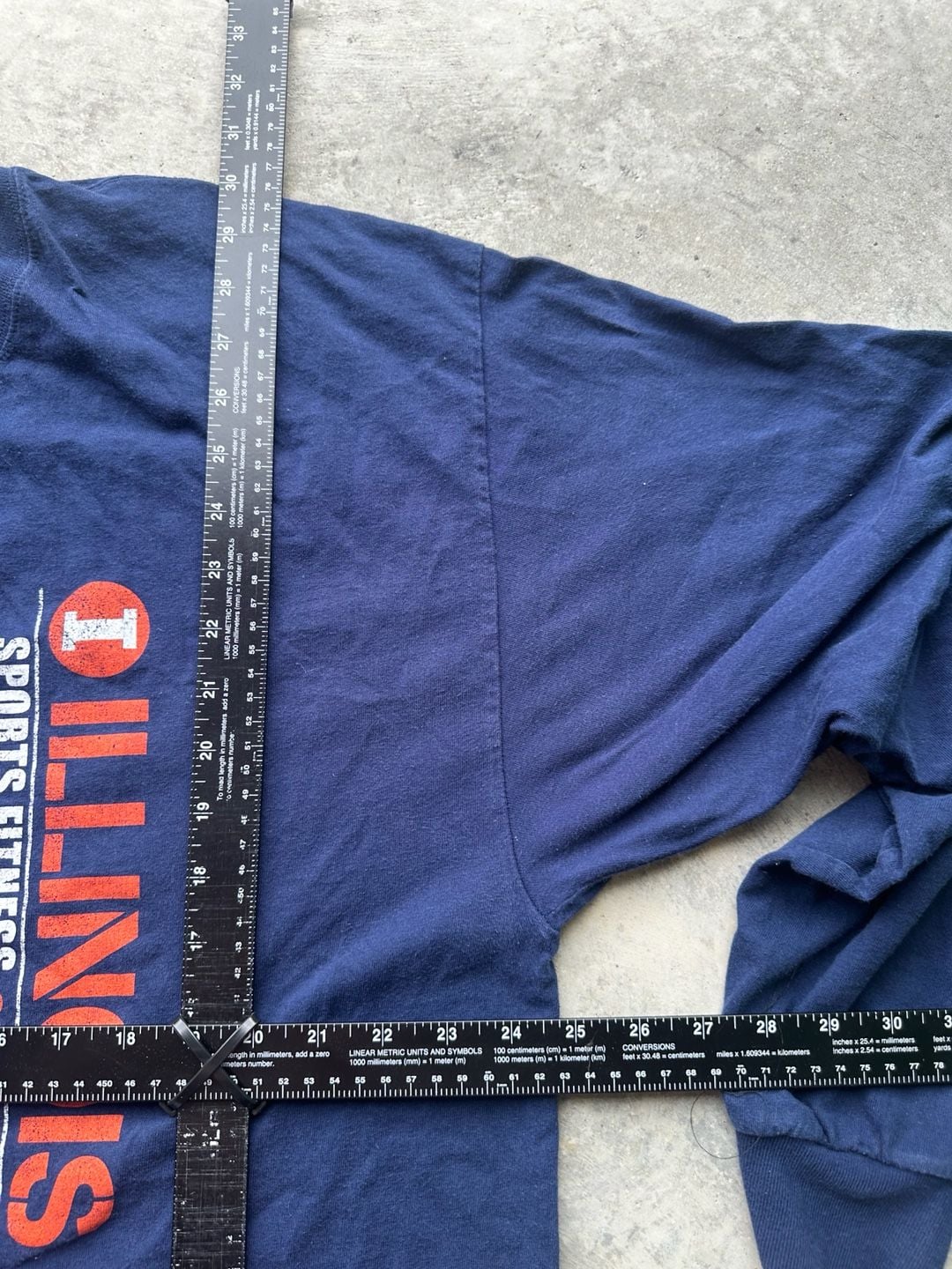 Hanes Illinois Fighting Illini Long Sleeve T-Shirt 2XL Navy Blue 6