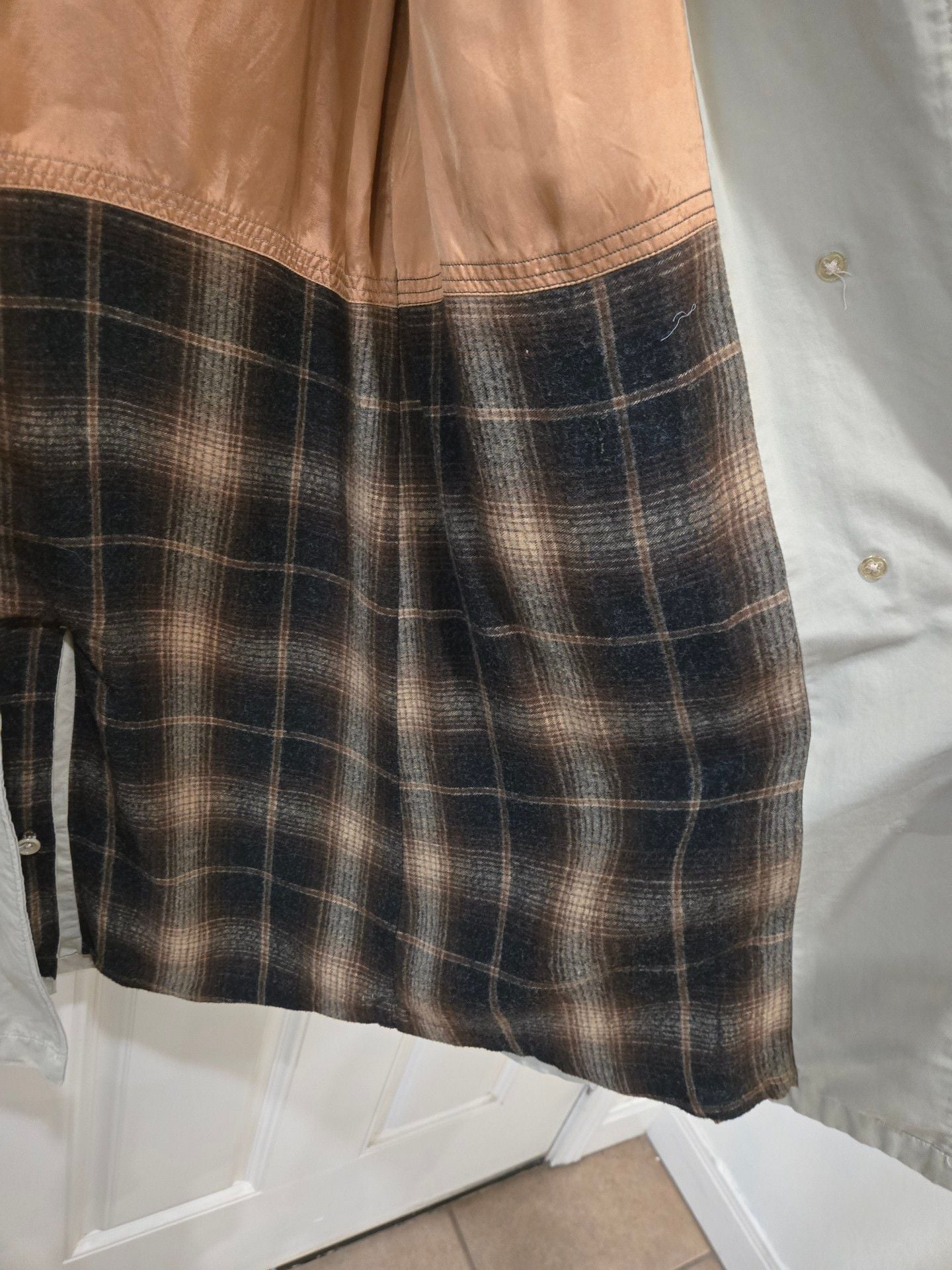Women's Burberrys Vintage Trench Coat Tan Plaid Lining Made In England 7