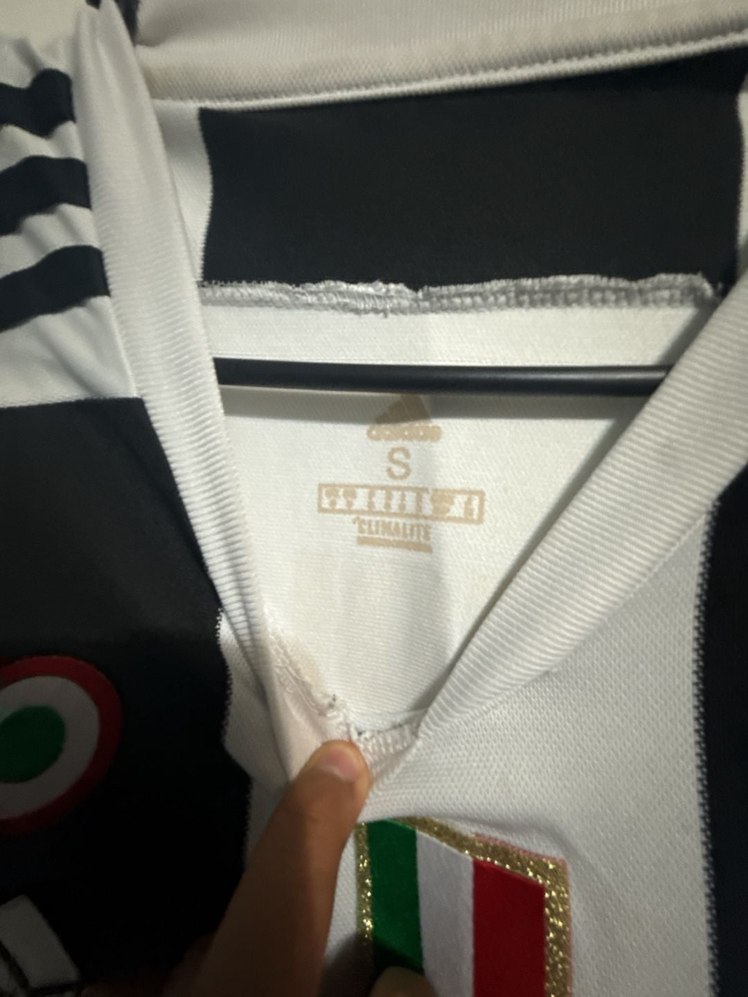Adidas Juventus Cristiano Ronaldo 2018/19 Home Jersey Size S 4