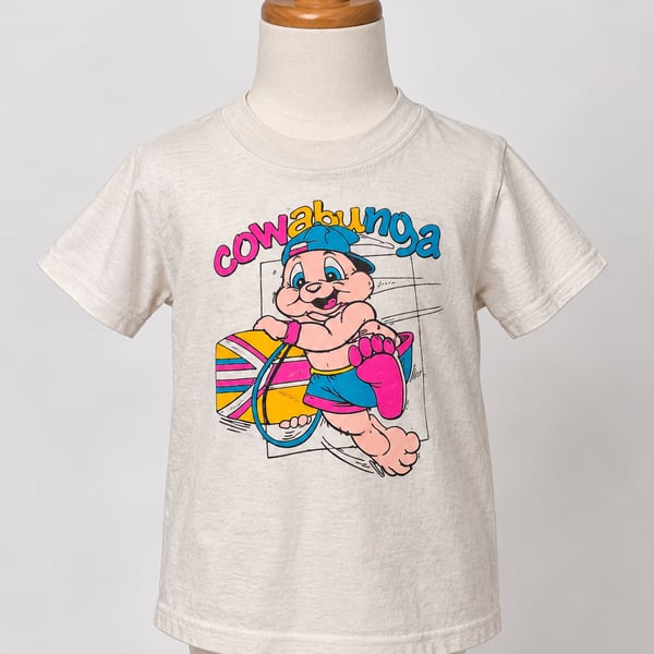 Vintage Cross Gear Cowabunga Cartoon Graphic T-Shirt