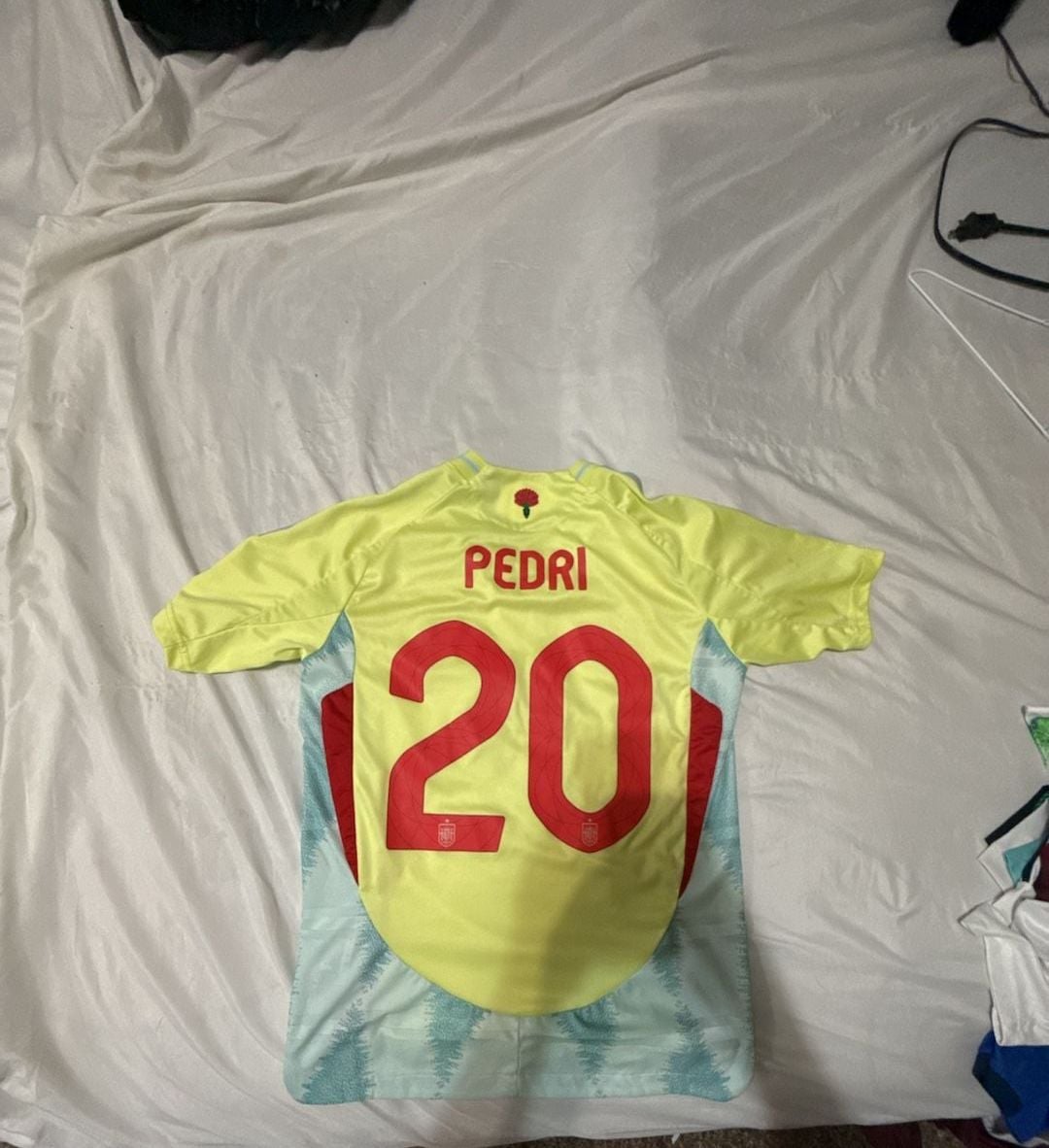 Adidas Spain 2024-25 Away Football Jersey Size S Pedri #20 3