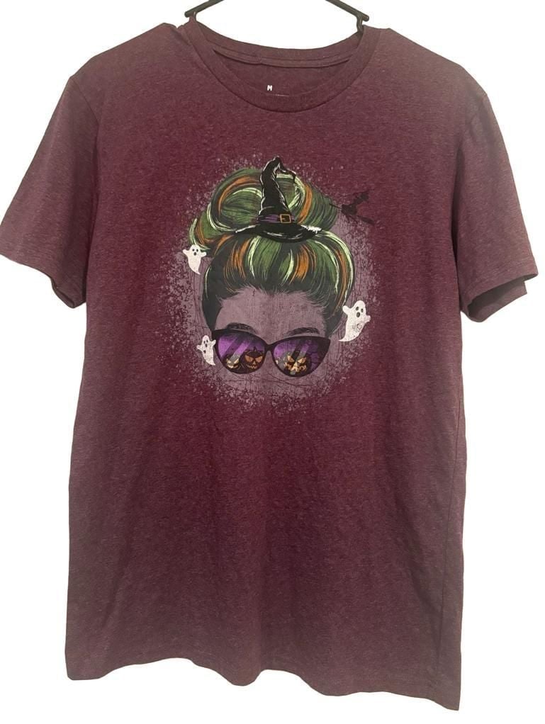 Halloween Bun Girl Witch Pumpkin Graphic T Shirt Women’s Medium Purple Spooky 1