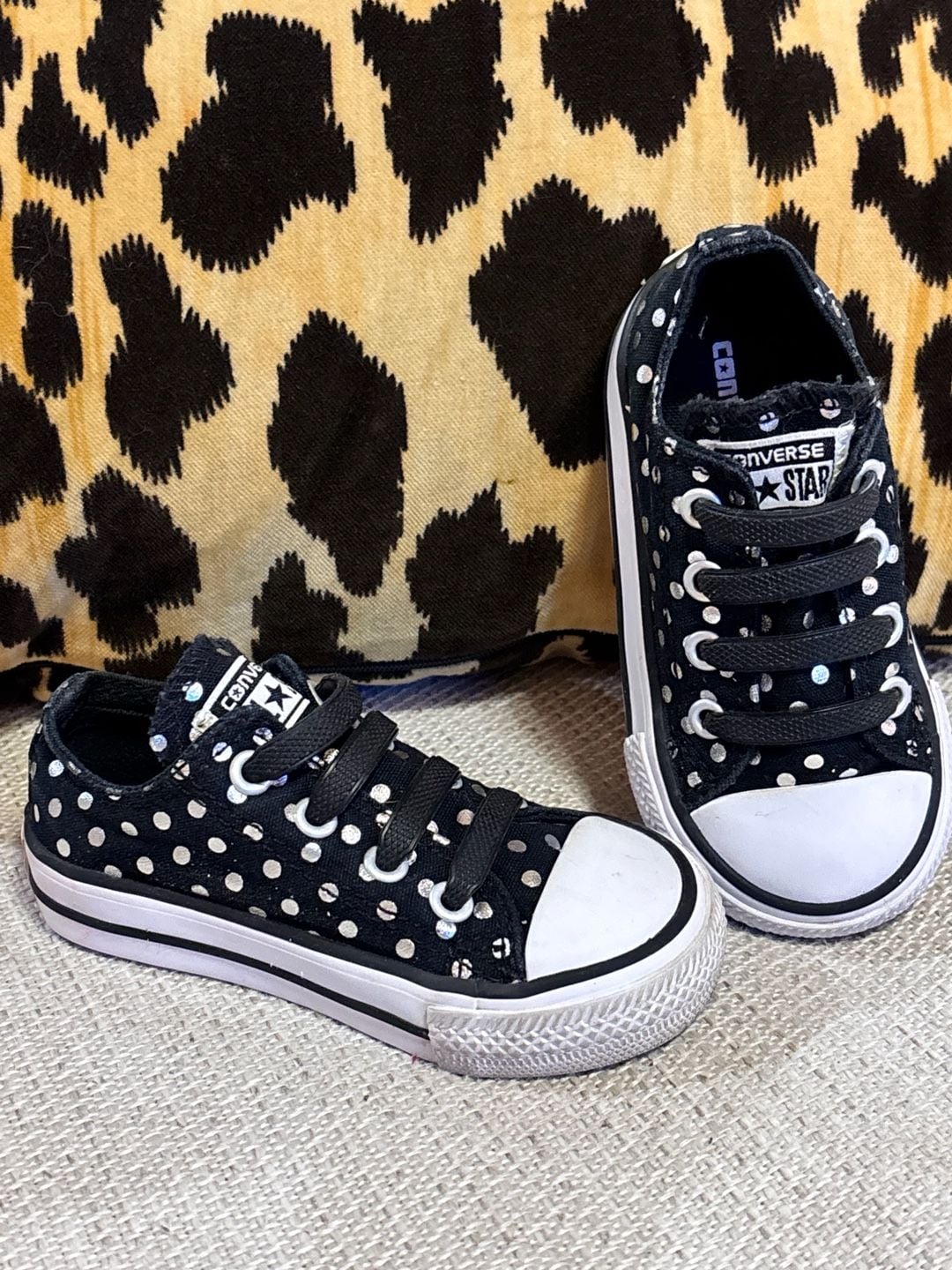 Converse Chuck Taylor kids All Star Polka Dot Ox Sneakers sz5 2