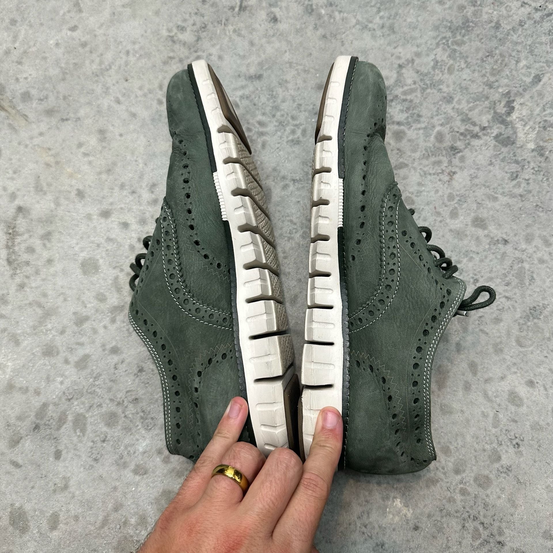 Cole Haan Green Suede Zerogrand Wingtip Oxford - Size 8.5M 5