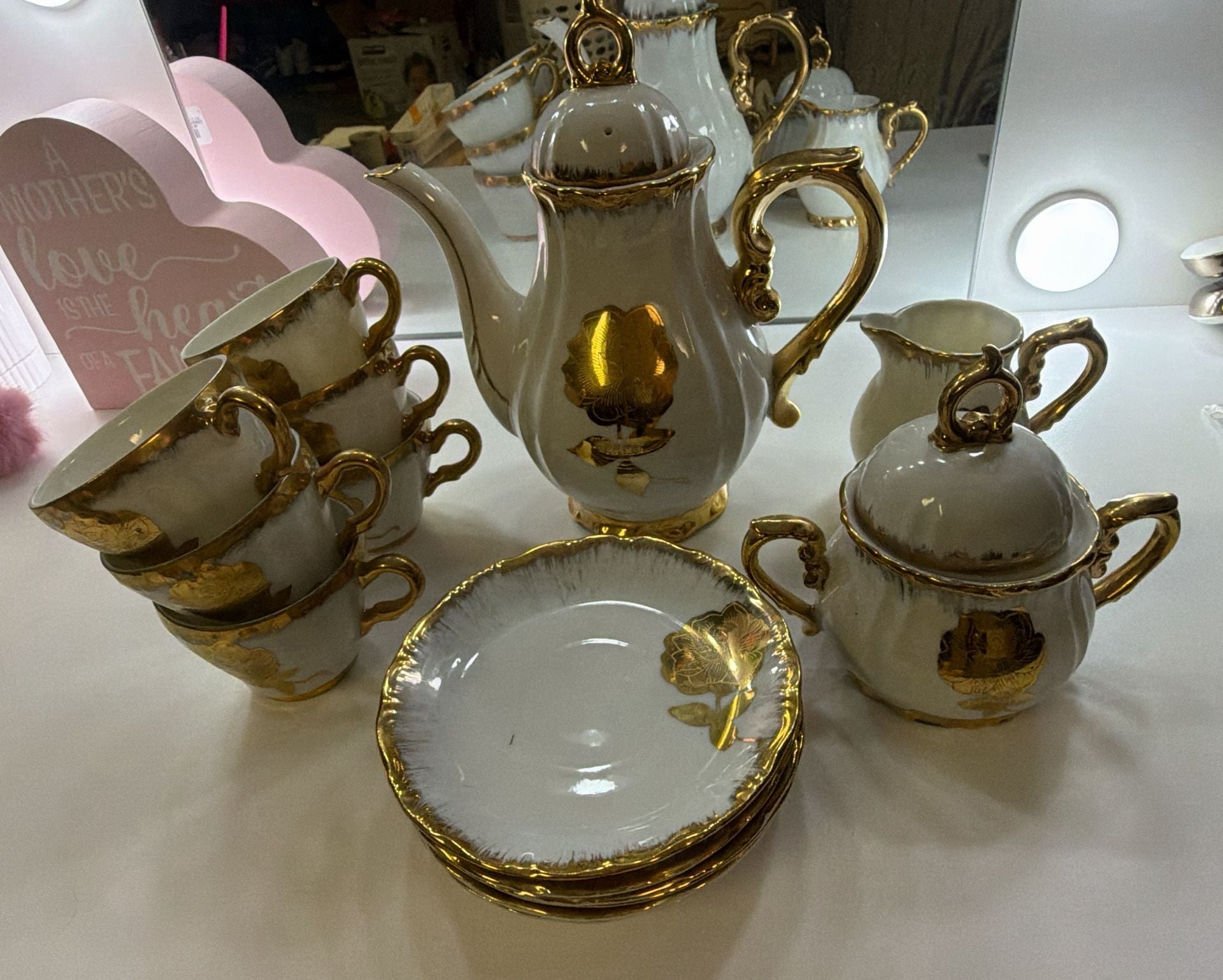 Vintage Japan Gold Rose Tea Set 1