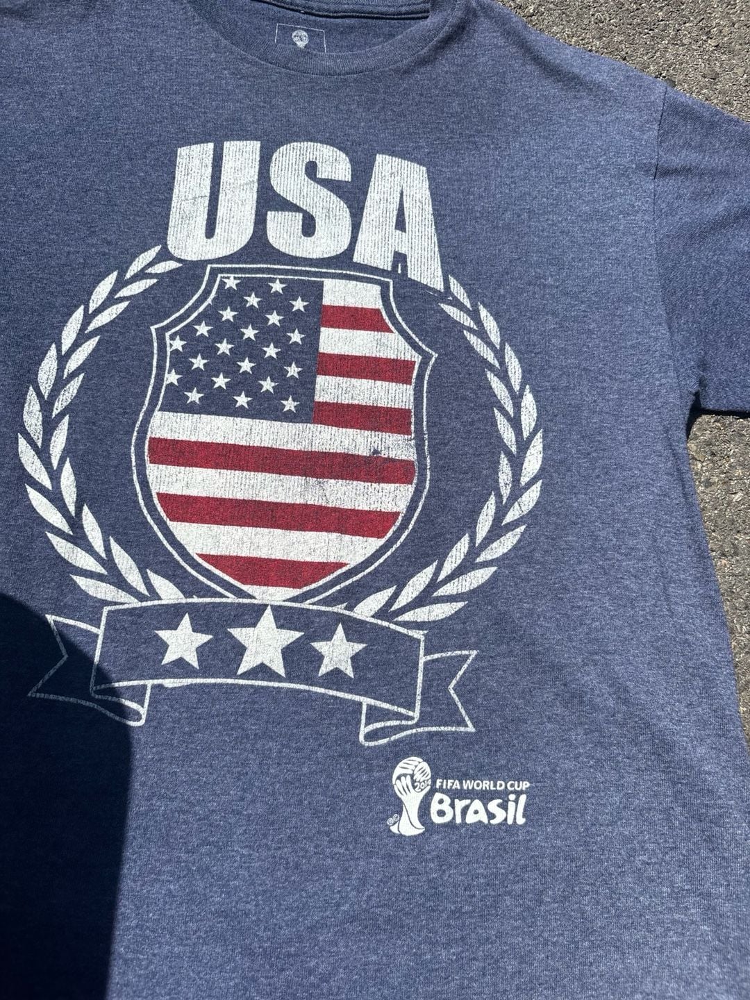 FIFA World Cup Brasil USA T-Shirt Size M Blue Graphic Tee 5
