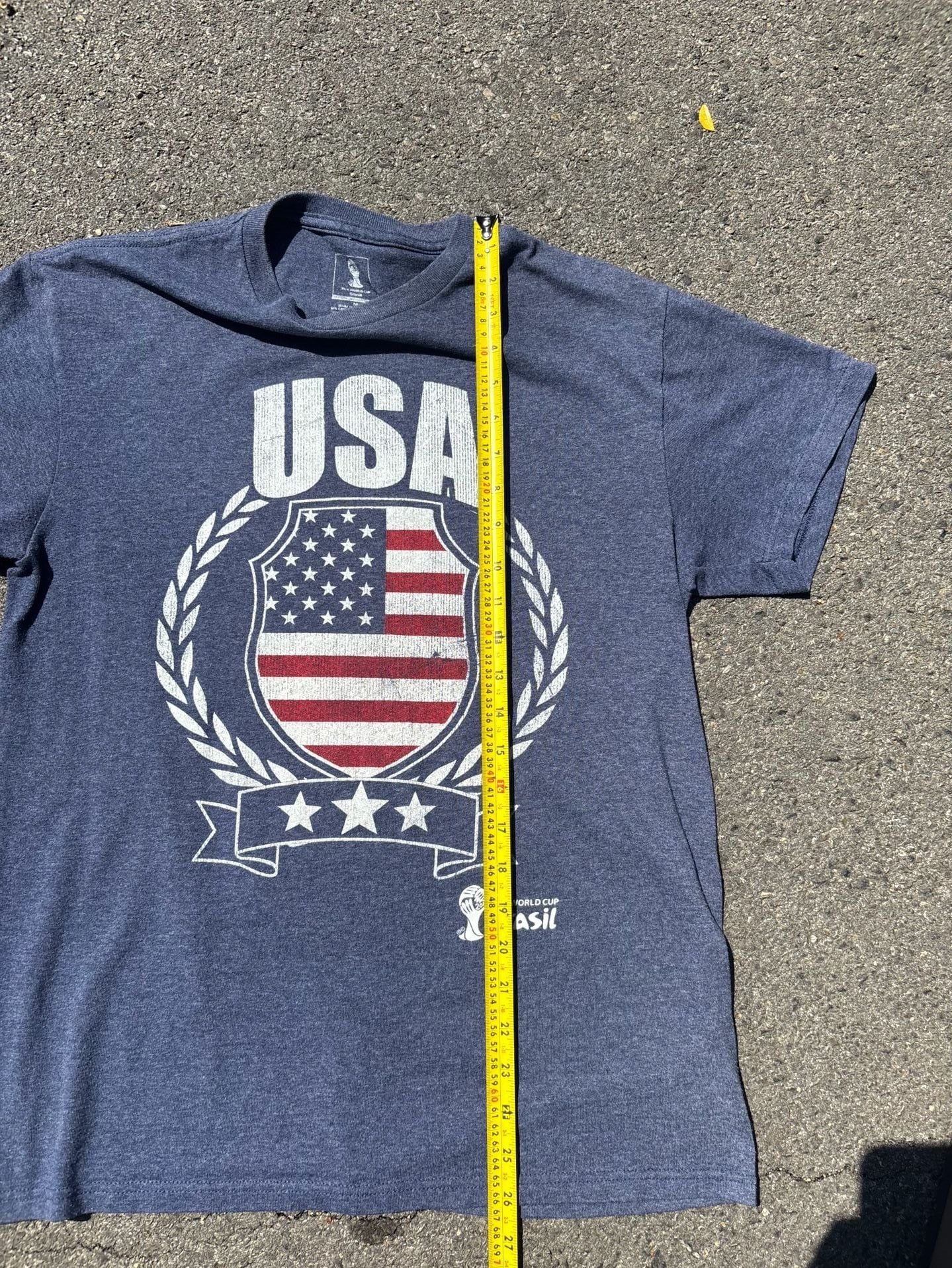 FIFA World Cup Brasil USA T-Shirt Size M Blue Graphic Tee 8