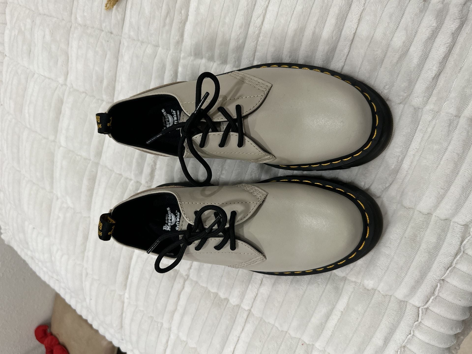 Dr. Martens Audrick 3-Eye Shoe Cobblestone Grey Nappa Lux Platform 8