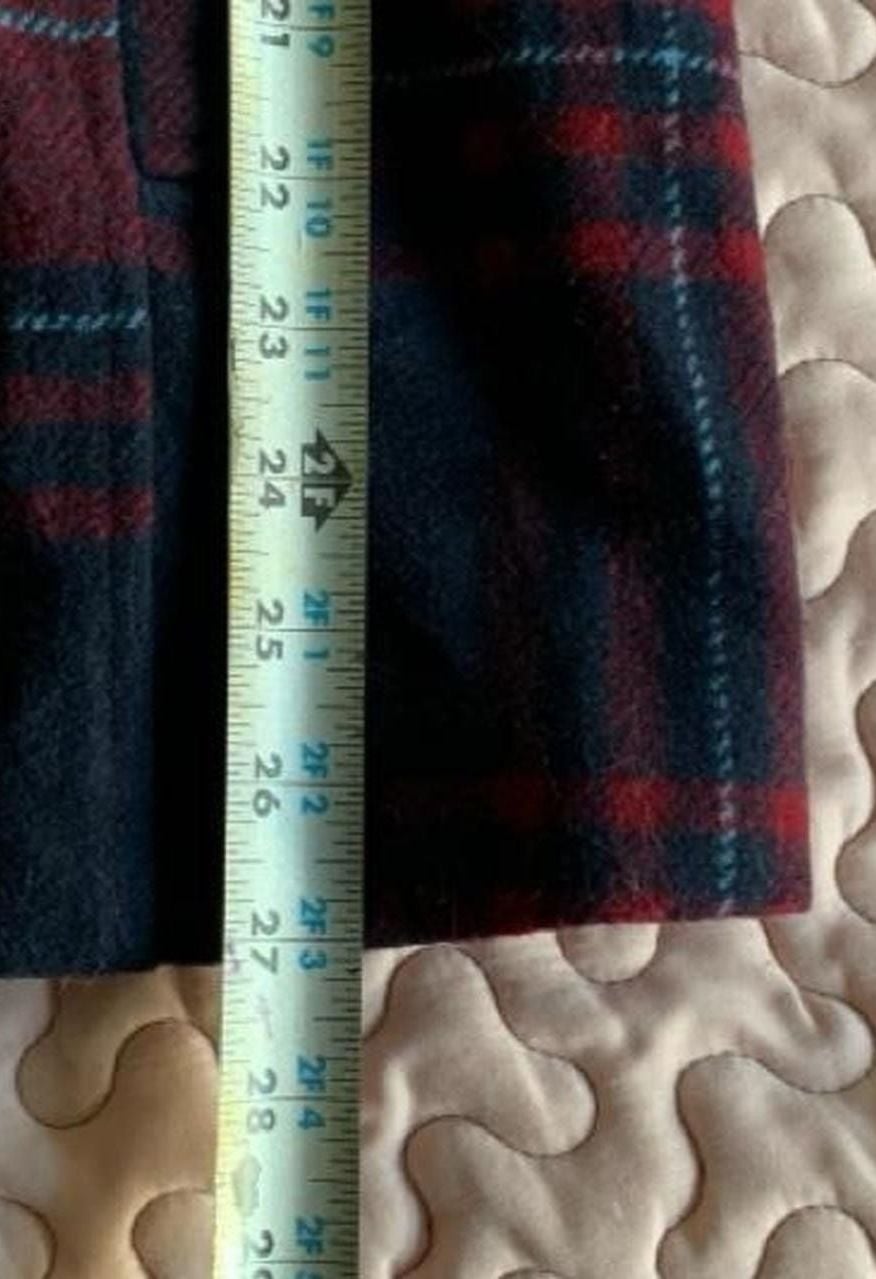 Larry Levine Red and Navy Plaid Fall Peacoat Jacket Size S 7