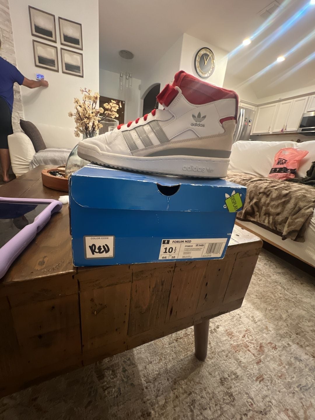 Adidas Forum Mid Size 10.5 White Red Grey 2