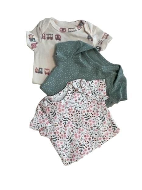 Carter's Baby Girl Bodysuits 3-Pack Size newborn #newborn #Baby 1