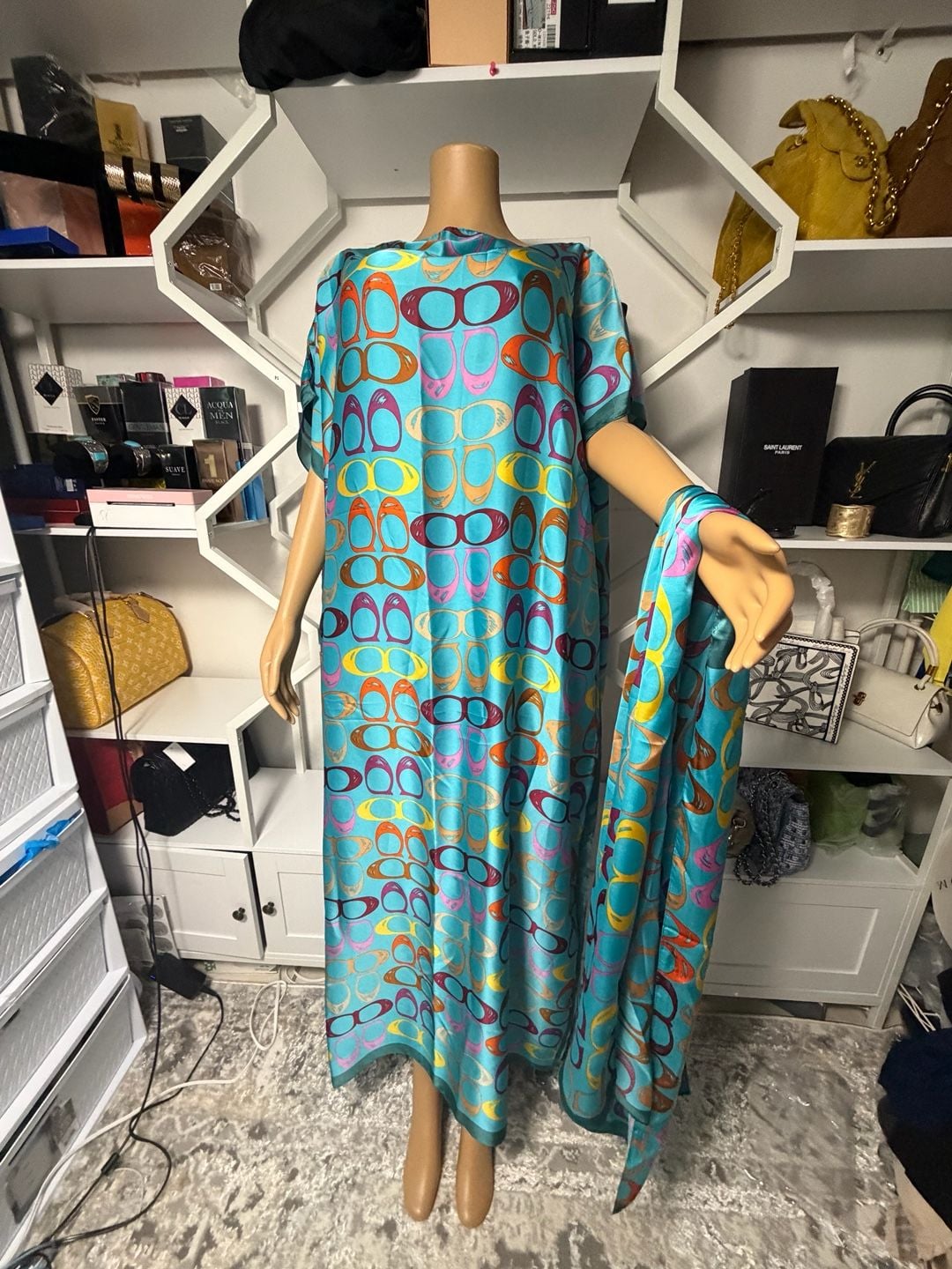 Print Long dress and Matching Scarf Set. 1