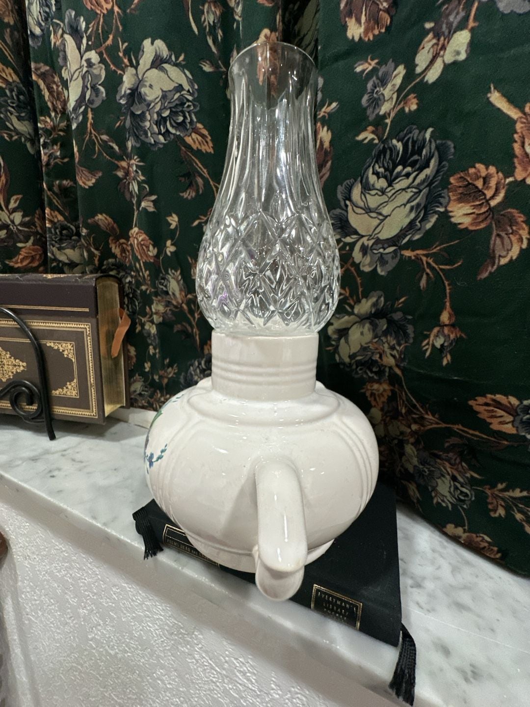 McCoy Pottery Vintage Floral Candle Lamp With Handles And Globe 9