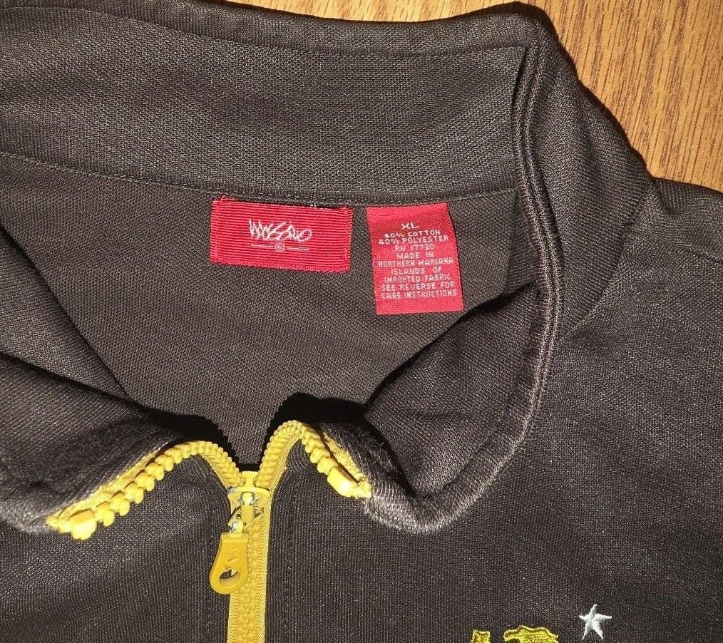 Product thumbnail 4