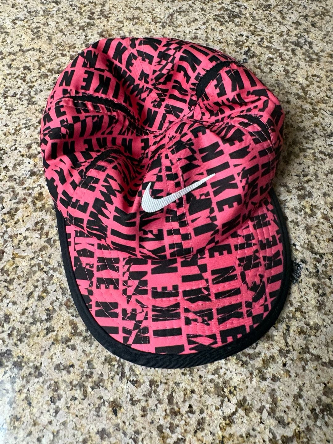 Nike Featherlight Dri-Fit Toddler Hat Pink Black 1