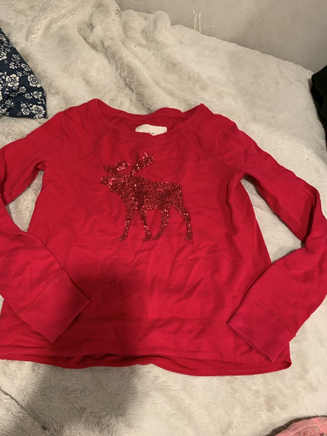 Abercrombie Kids Sweatshirt Size M Red Sequin Moose Christmas Holiday 2
