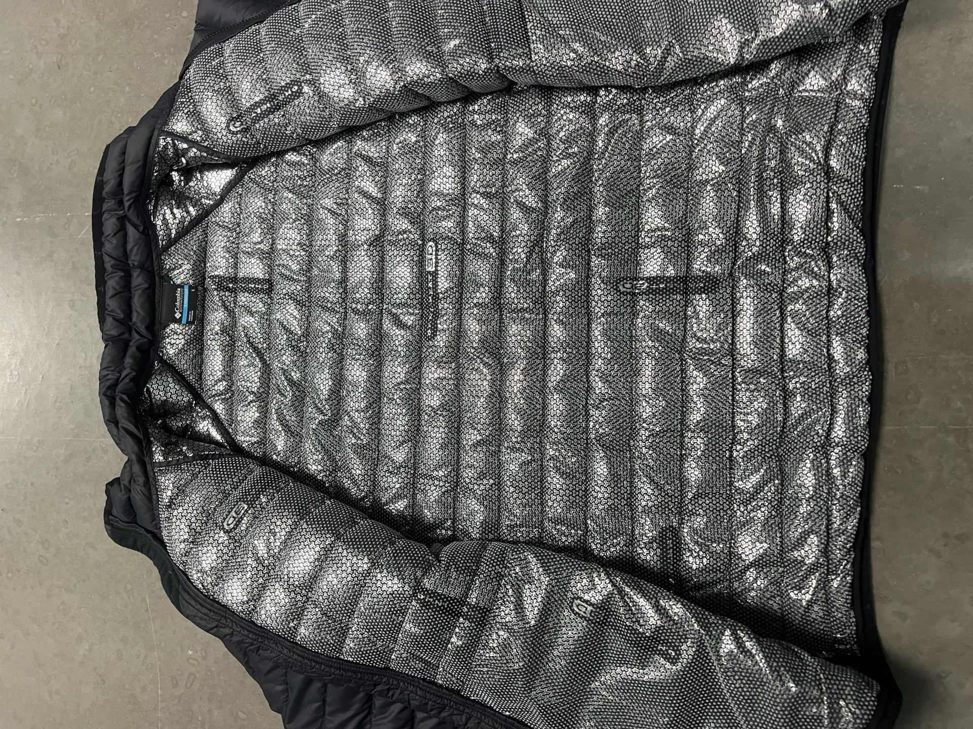 800 Columbia Titanium Alpha Trail Down Jacket Black 8