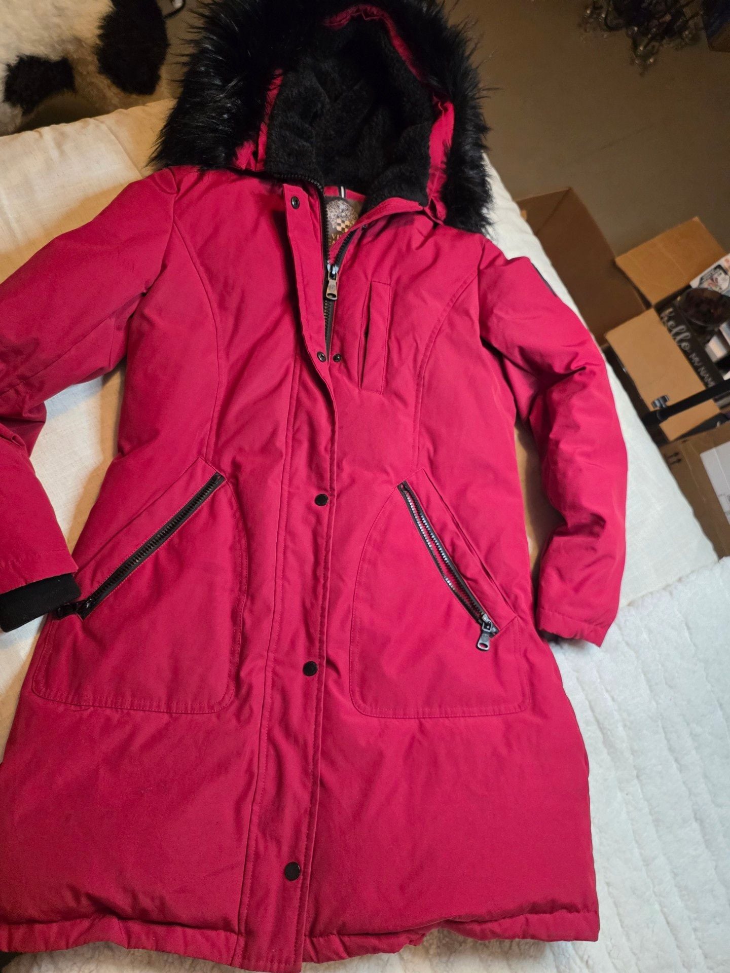 Vince Camuto Red Jacket Size M Faux Fur Hood Down and Feather Fill Blend 2
