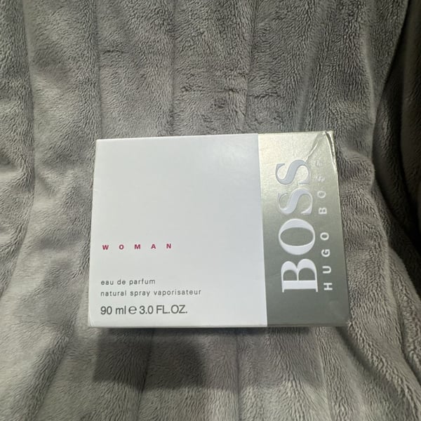 Boss Woman by Hugo Boss 3.0/90ml Eau De Parfum spray for Women Sealed VINTAGE
