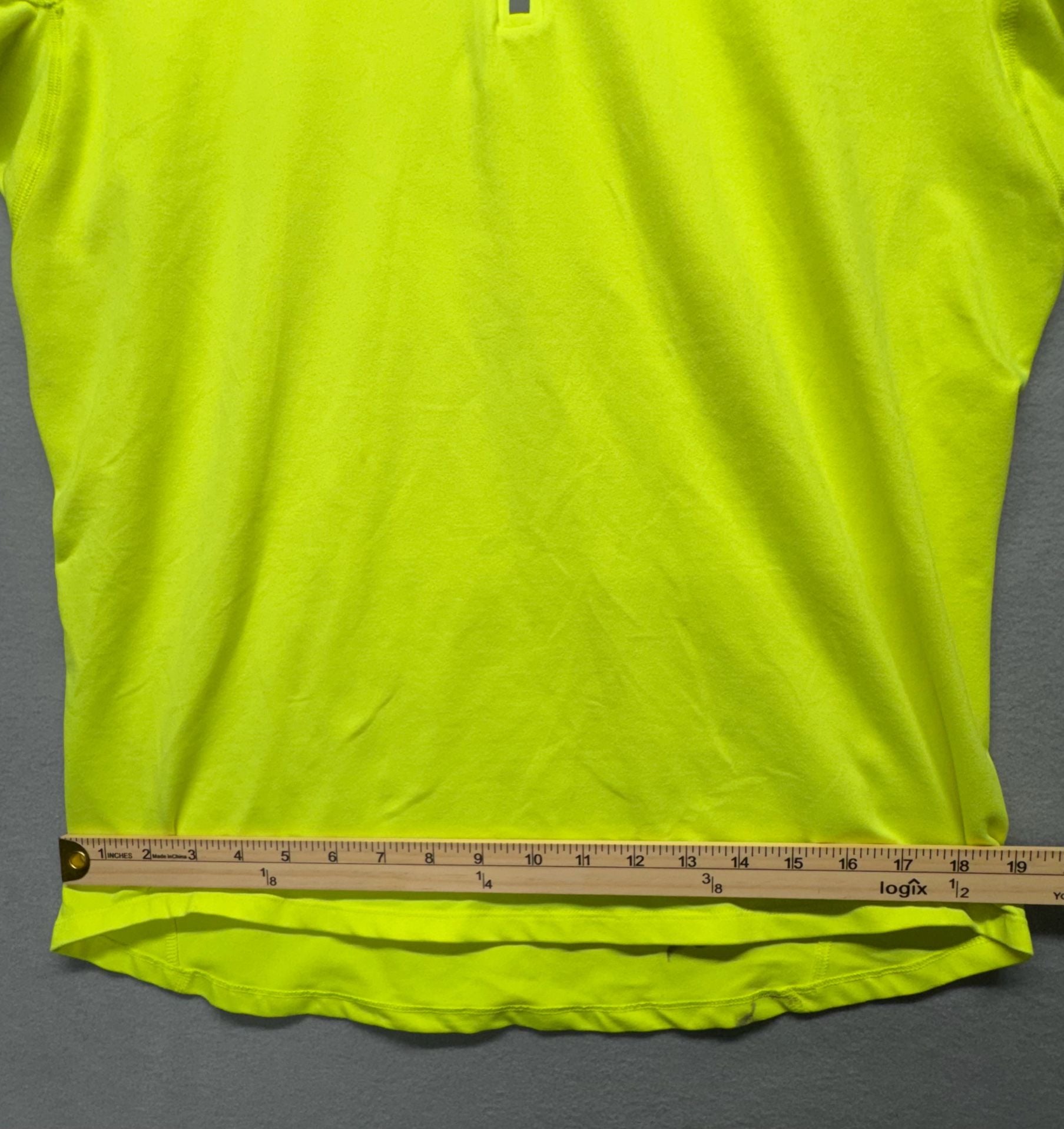 Nike Element Dri-Fit 1/2 Zip Pullover Size M Neon Yellow 9